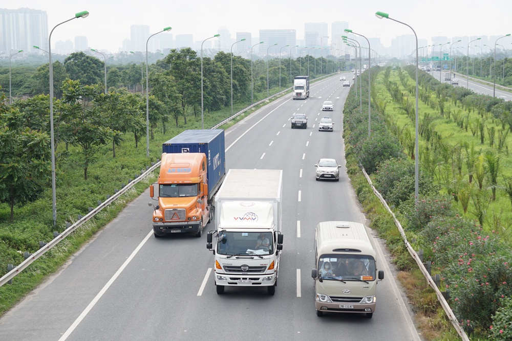 Giảm tải đường bộ, đường sắt 'già nua' sẽ phát triển thế nào? giam tai duong bo duong sat gia nua se phat trien the nao
