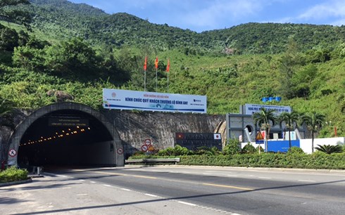 chu dau tu de nghi tra lai ham hai van do khong duoc dat tram thu phi