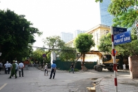 hoan tat cuong che muong phan ke binh canh hoang tan thay the sieu thi cua hang