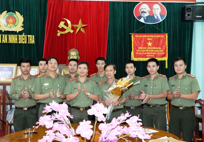 dung xe bo cho hon 2 ta thuoc no
