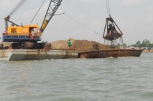 Bộ Quốc phòng xin tiếp tục nạo vét, xuất khẩu 25 triệu m3 cát nhiễm mặn