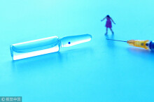 Cảnh sát Trung Quốc đề nghị bắt giữ 18 người liên quan vụ sản xuất 'chui' vaccine