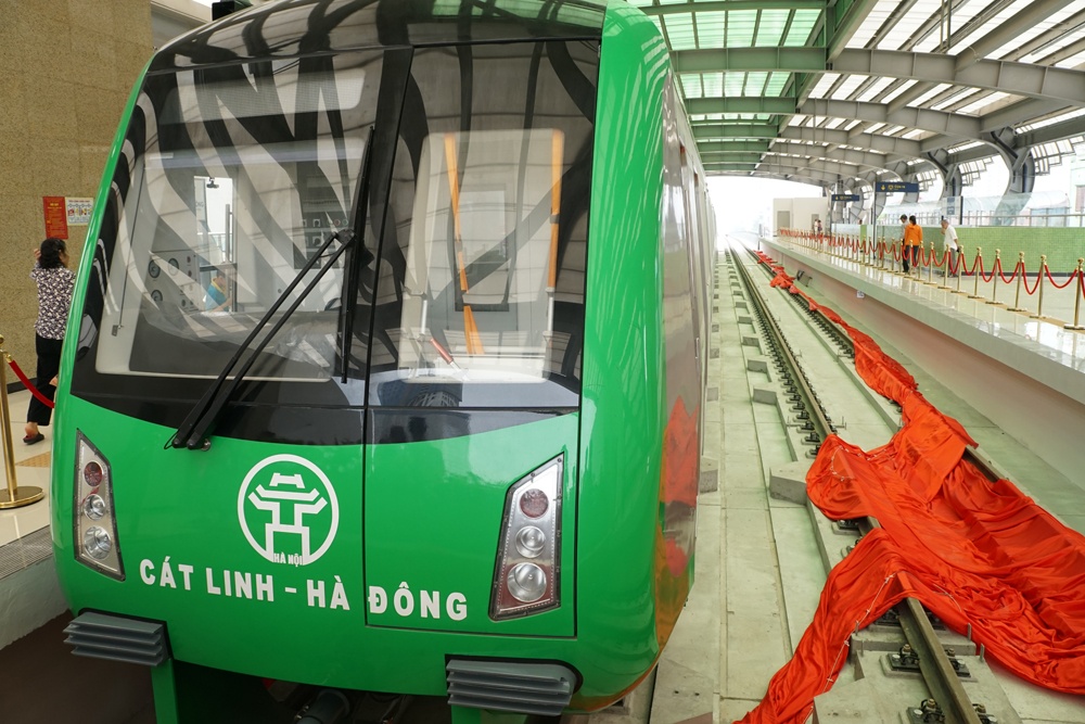 duong sat cat linh ha dong da dong dien nguoi dan khong tu y xam nhap cong truong