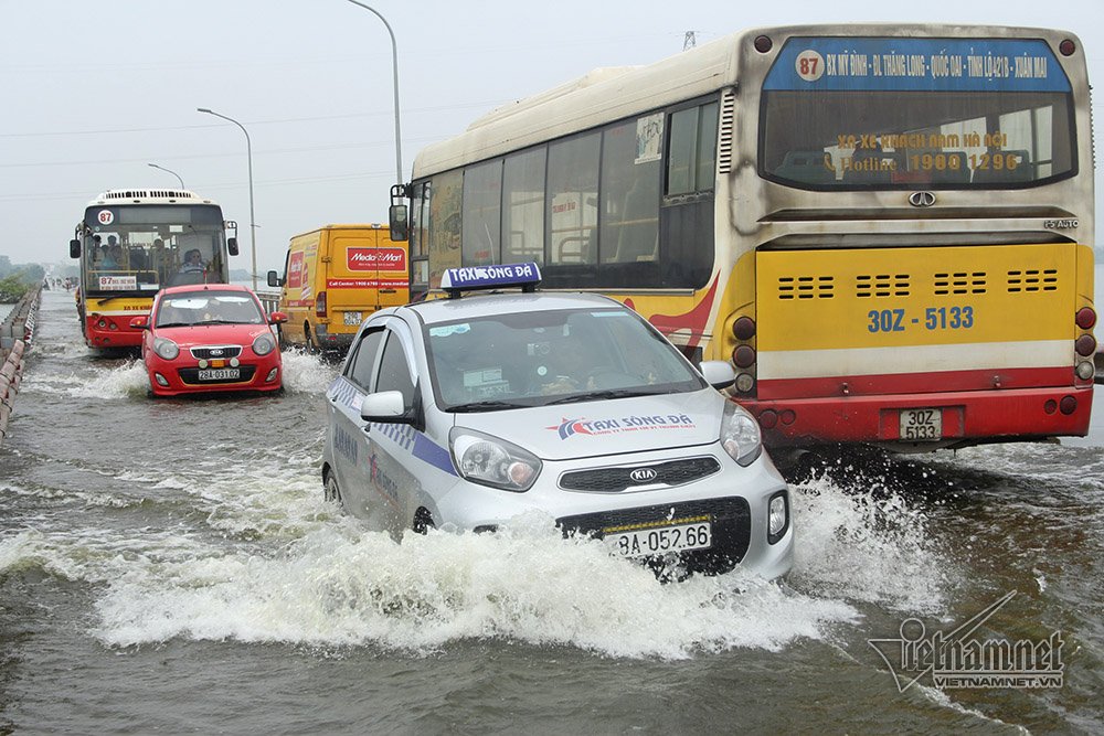 song don dap day nguoi nga dui dui uot sung noi ron lu