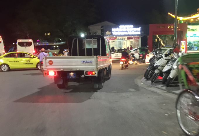 hue xe trat tu do thi phuong phu hoi het han dang kiem van ngang nhien tham gia giao thong