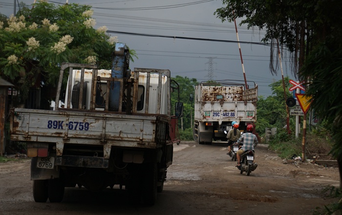 xe ne tram thu phi ql5 dia phuong xin bien cam nhung chua duoc
