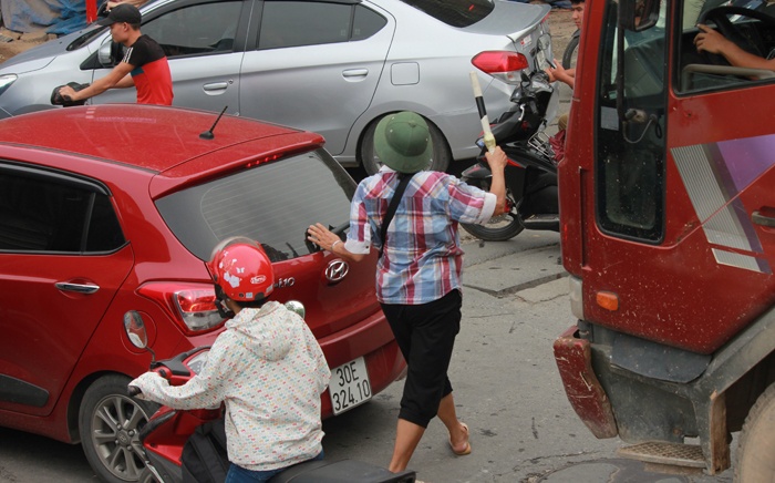 ba ban nuoc doi mu coi di dep to ong 10 nam chong un tac o ha noi