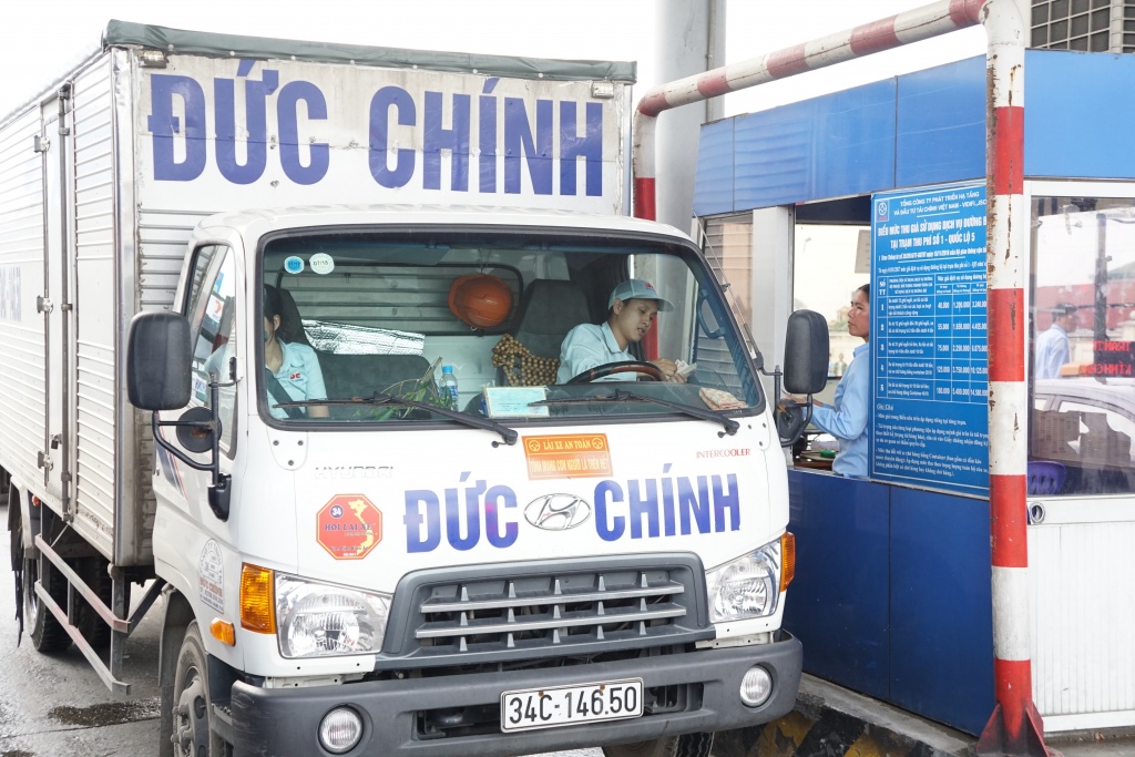de xuat di doi tram thu phi ql5 doi kho khan tu cho nay sang cho khac