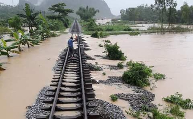 bao so 10 tuyen duong sat thong nhat qua tam bao da thong suot