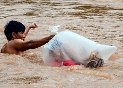 Gian nan đường đến trường ngày khai giảng