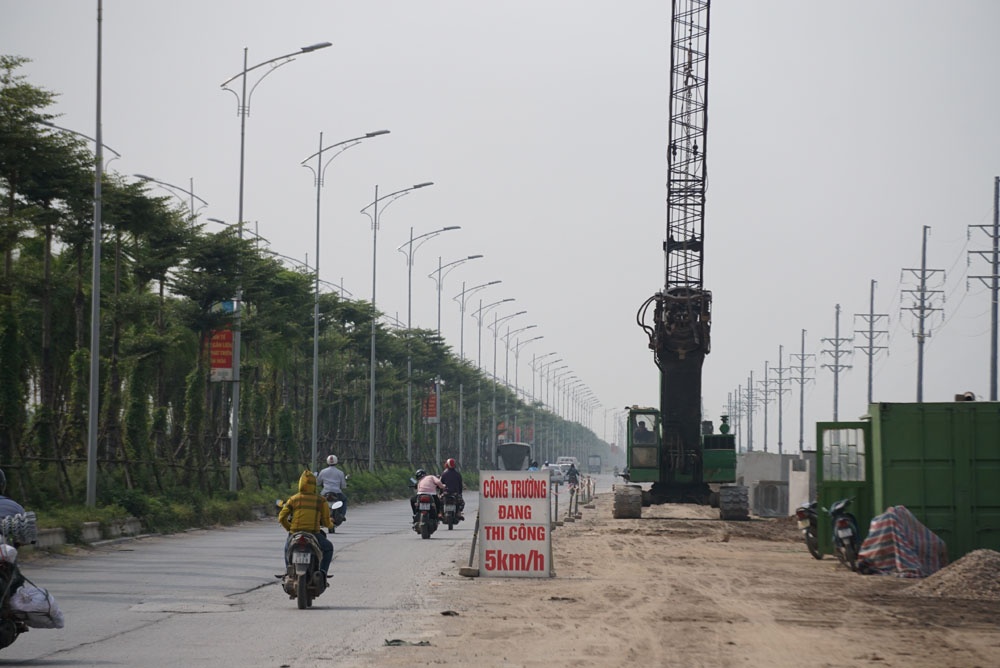 dan phoi thoc trong rau tren duong bt 5000 ti qua 4 quan huyen cua ha noi