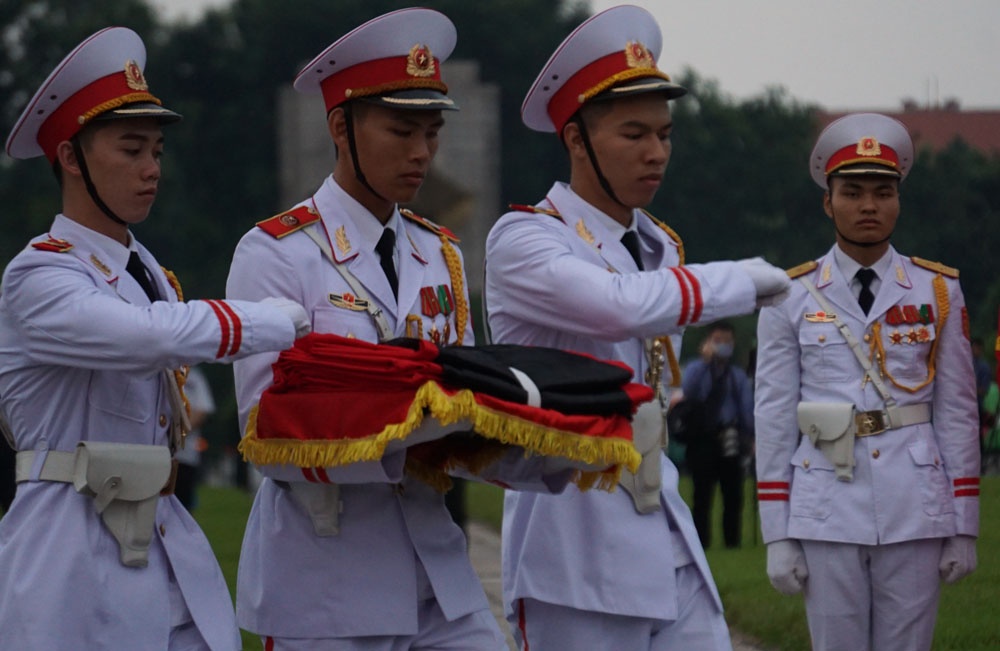 treo co ru quoc tang co chu tich nuoc tran dai quang