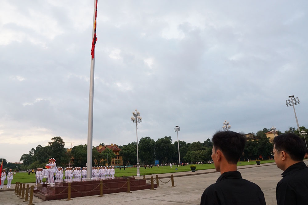 treo co ru quoc tang co chu tich nuoc tran dai quang
