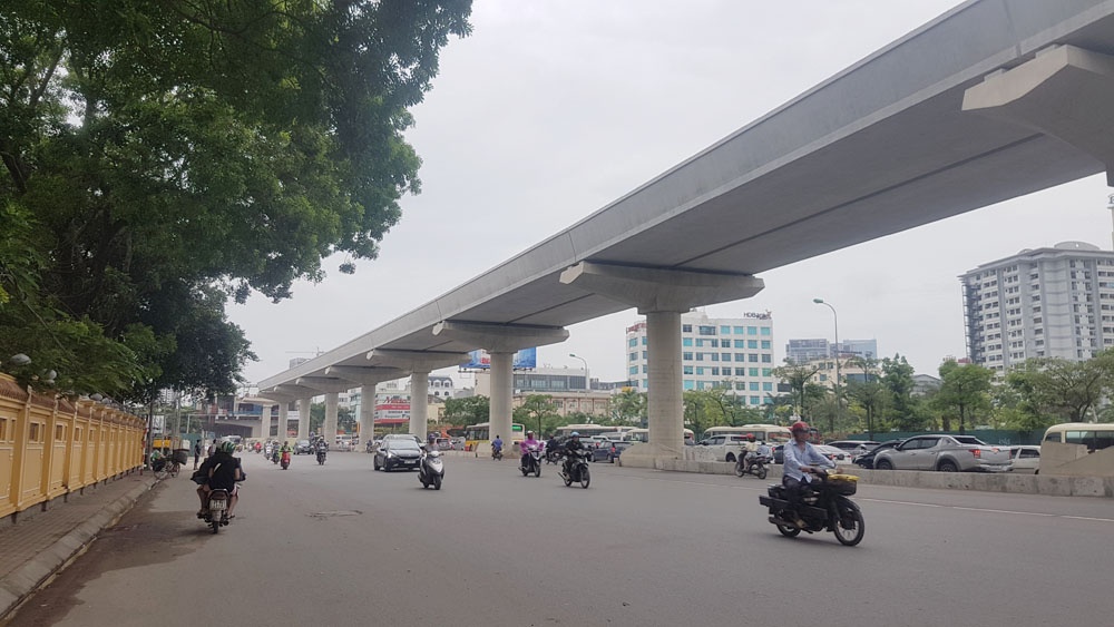 he lo so nguoi dan khen thiet ke tau tuyen nhon ga ha noi dep hai hoa