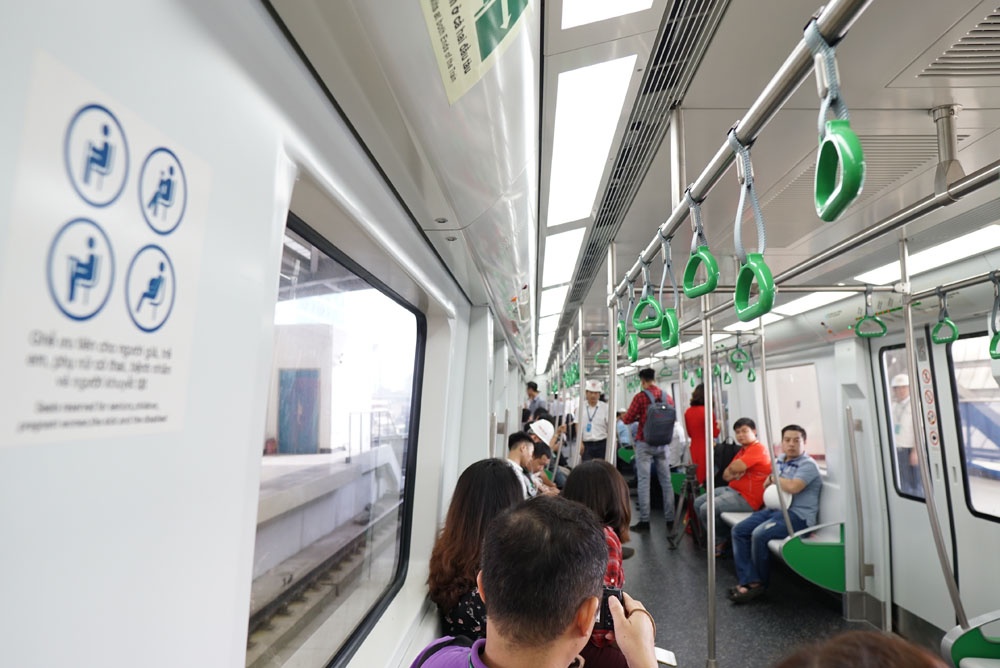 do dang giua tau cat linh ha dong va nhon ga ha noi