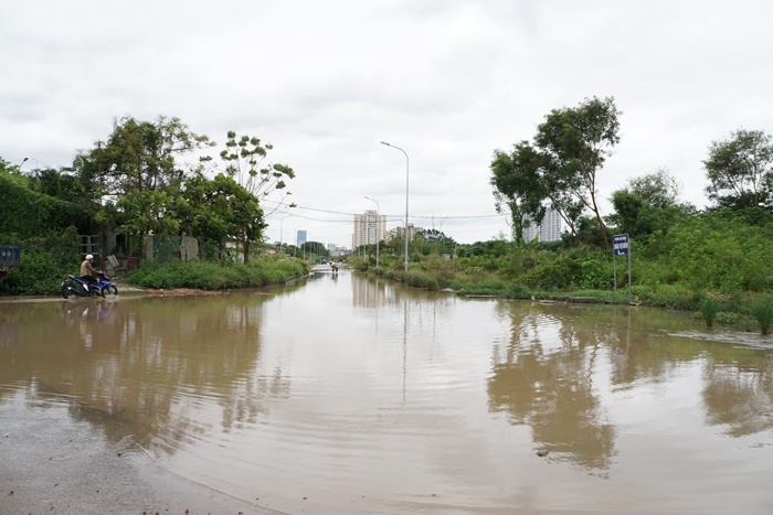 ha noi du an duong dang do xe may o to tam song moi ngay