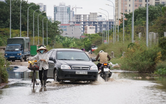 ha noi du an duong dang do xe may o to tam song moi ngay