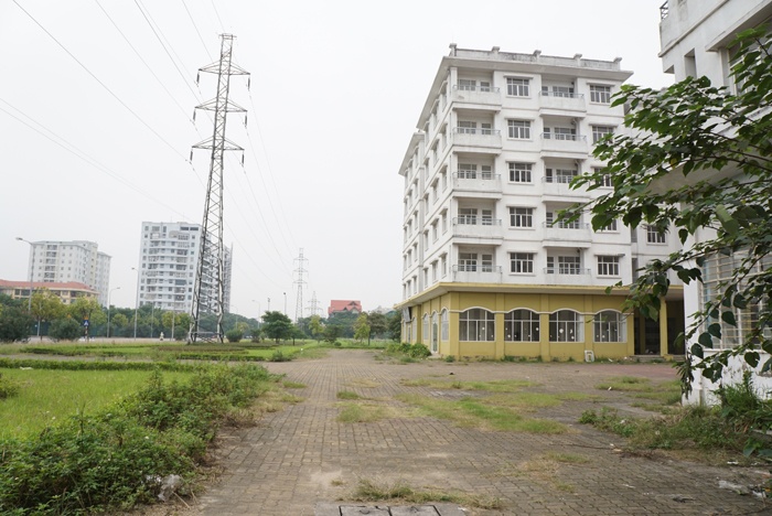 ha noi canh hoang tan o khu tai dinh cu bi chu dau tu xin pha bo