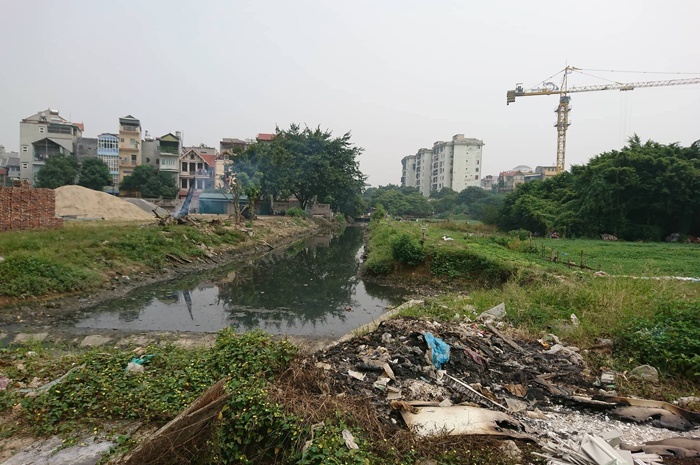 ha noi nguoi dan khu ngoai giao doan kho vi 60m duong