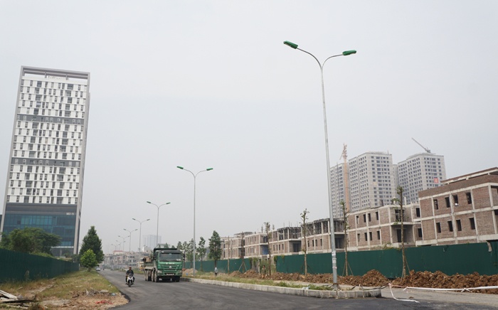 ha noi nguoi dan khu ngoai giao doan kho vi 60m duong