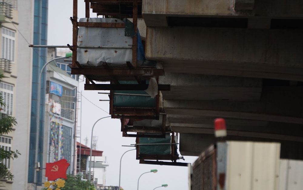 tu than tren dau nguoi dan o du an duong sat nhon ga ha noi