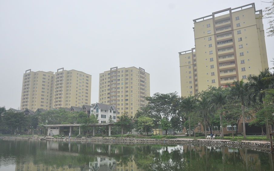 Từ những khu 'ổ chuột' và nhà phố cổ chưa đầy 3 mét vuông, xót xa nhìn những khu tái định cư bỏ hoang ở Hà Nội diem mat nhung khu tai dinh cu bo hoang o ha noi
