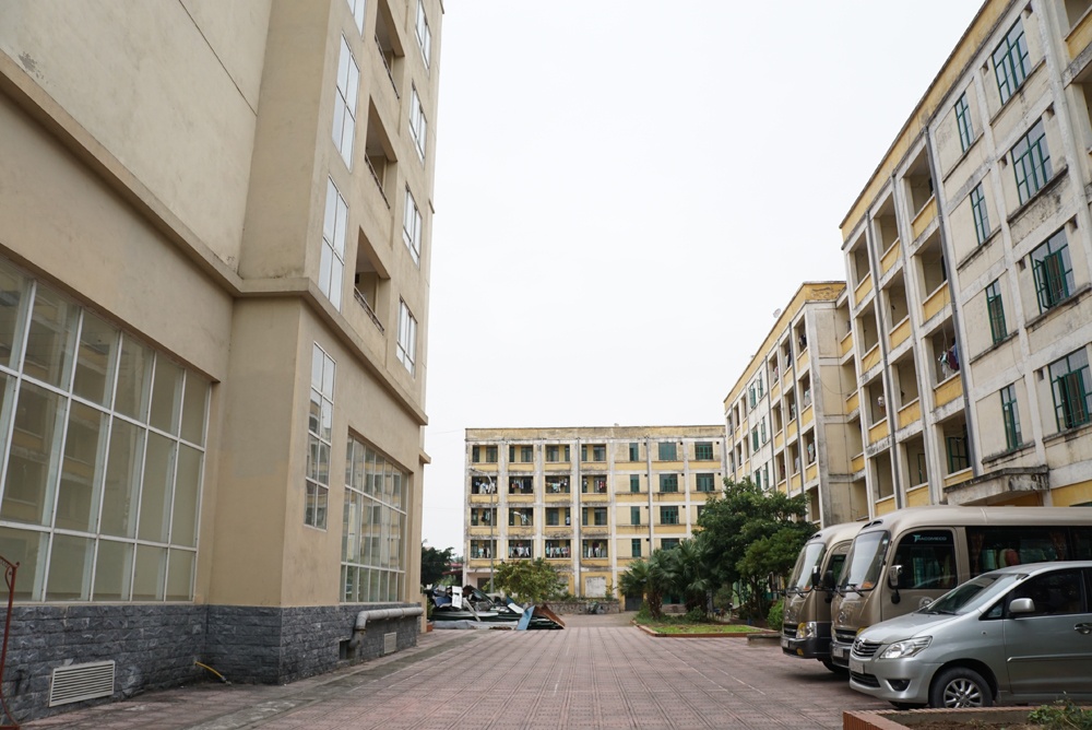 can canh 3 toa nha 15 tang xay phuc vu cong nhan nhung bo hoang