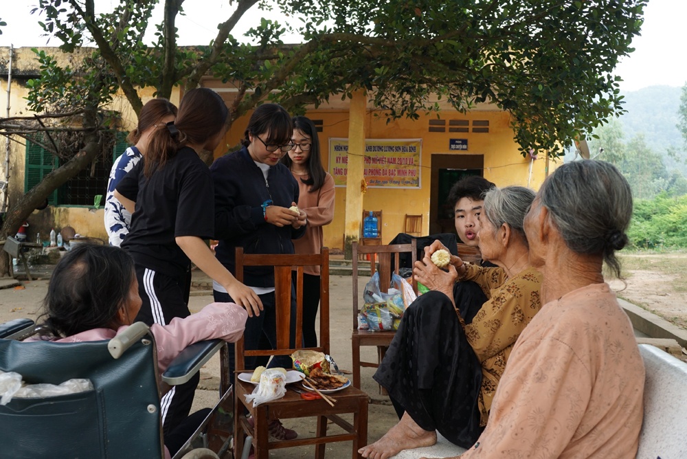 chum anh nhung manh doi co don o trai phong da bac
