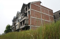 cong trinh cho tre em lang nghe hon 15000m2 o kdt mo lao bi bo hoang