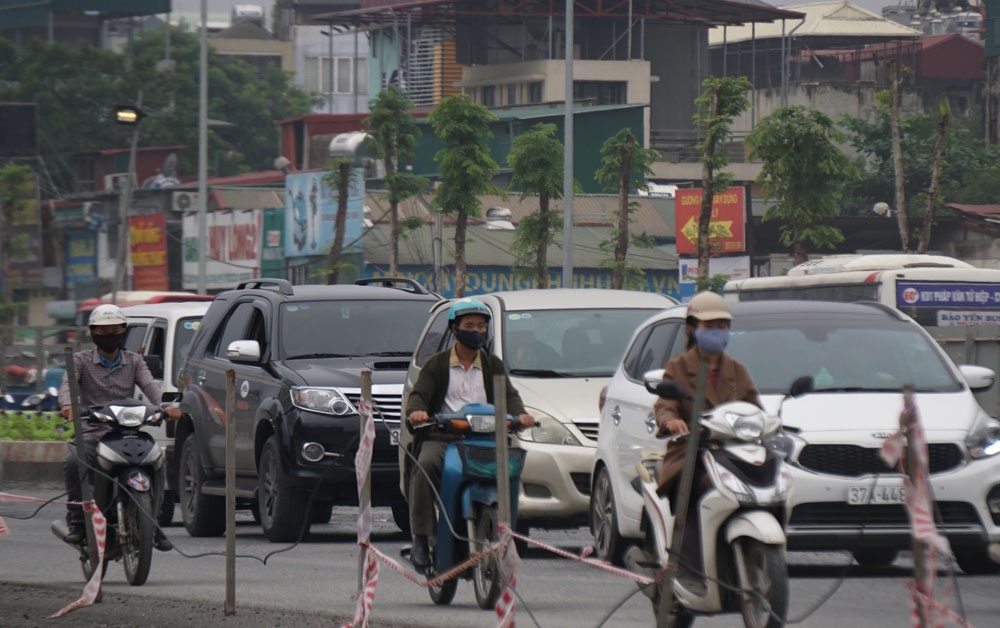 duong pham van dong vua thi cong vua giao thong bao gio dan het kho