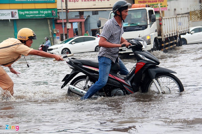 cap nhat hau qua bao so 9 tp hcm cac ben pha da hoat dong tro lai