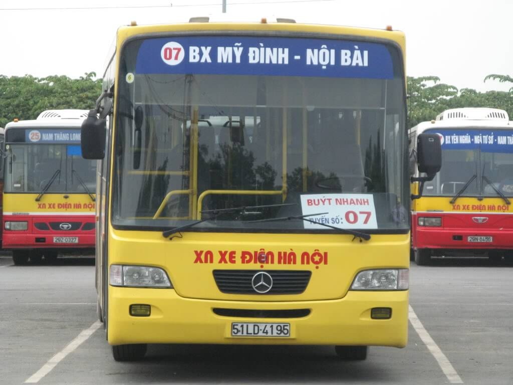 xe buyt ha noi xe buyt 07 dung tai dau o san bay noi bai