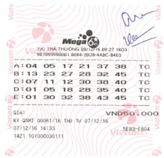 nguoi trung vietlott gan 70 ty dong deo mat na toc gia