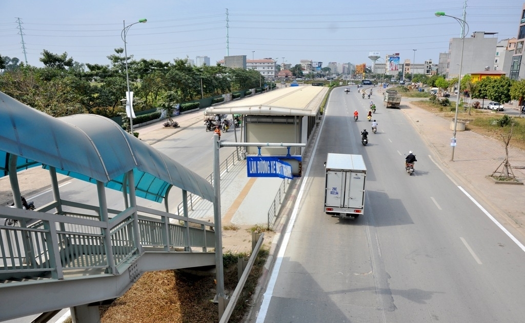 xe buyt nhanh chay chinh thuc tu 112017 mien phi 1 thang