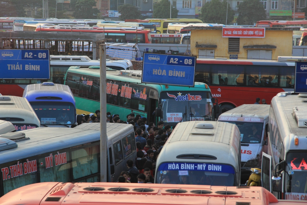 dieu chuyen luong tuyen xe khach ve ha noi tu 212017