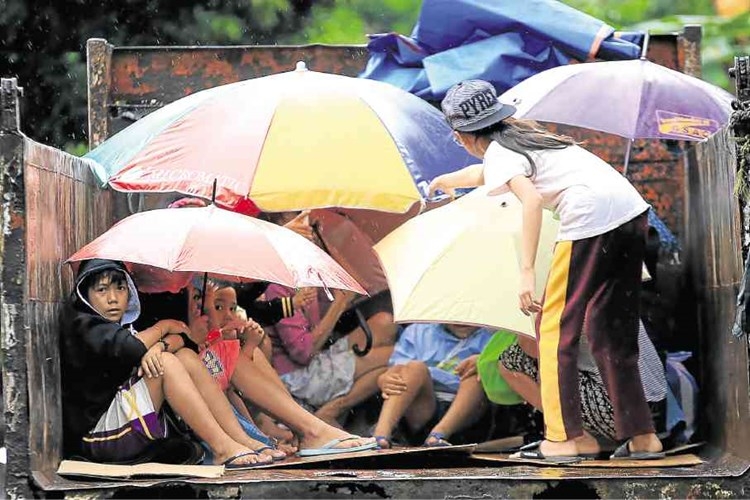 tin bao so 10 trung uong tiep tuc ra cong dien khan