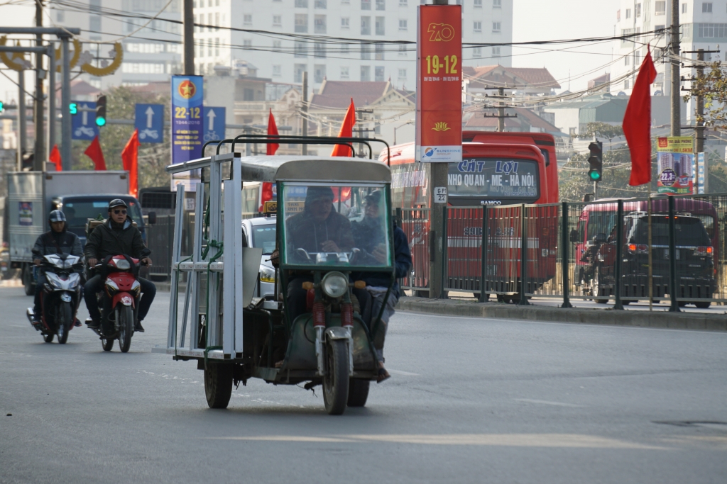 ha noi xe ba banh cho hang cong kenh lai dieu pho