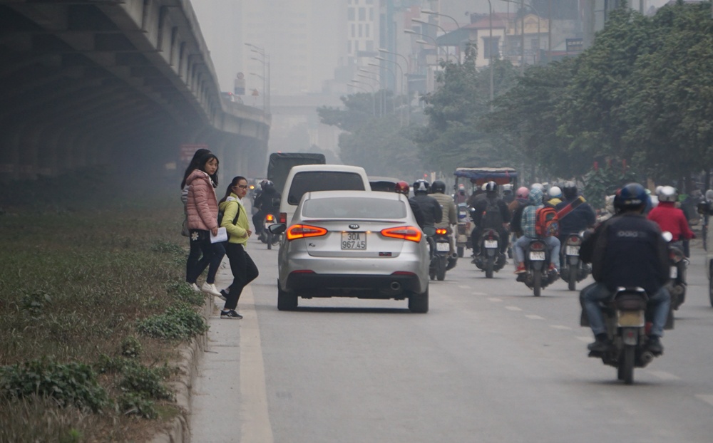 nguoi dan van vo tu di bo sai luat bat chap nguy co di tu