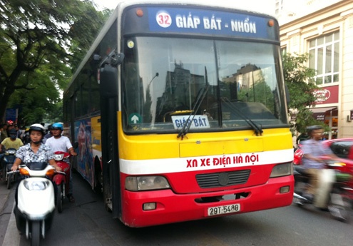 xe buyt ha noi lo trinh xe buyt 32 di dh cong nghiep