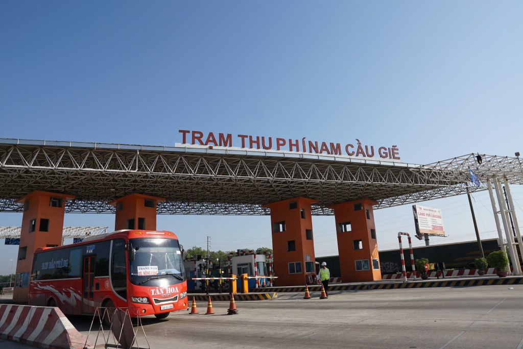 thu tuong yeu cau bo gtvt nghiem tuc rut kinh nghiem ve bot giao thong