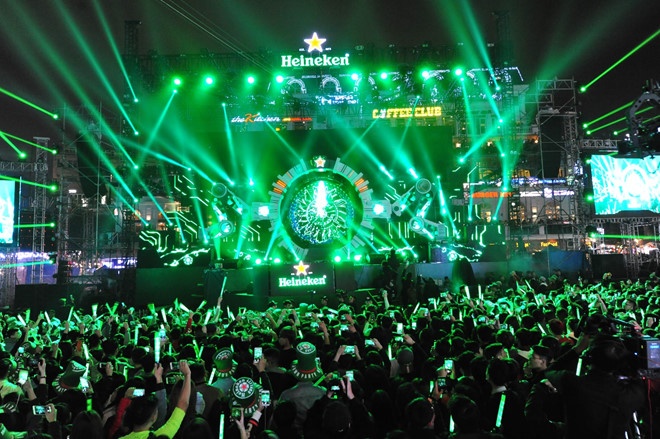 top cac tuyen xe buyt den ho guom xem le hoi dem nguoc countdown 2019 nhanh nhat