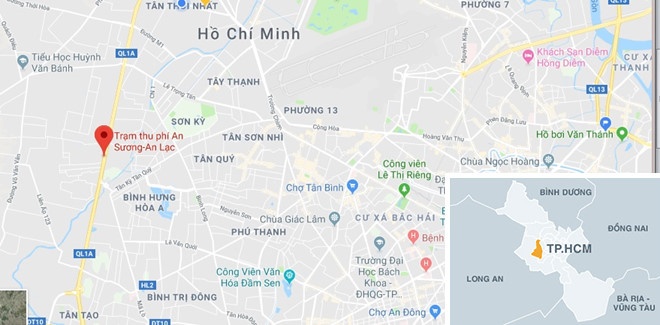 nhieu nguoi vay tay keu goi xe di qua tram bot an suong an lac