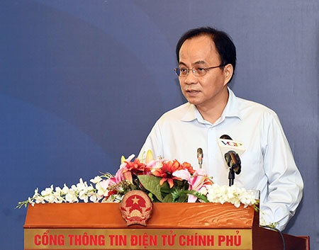 ky luat khien trach nguyen pho chu nhiem van phong chinh phu le manh ha