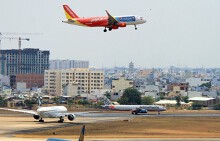 Hai tháng trước Tết, vé máy bay đã hết trên nhiều chặng