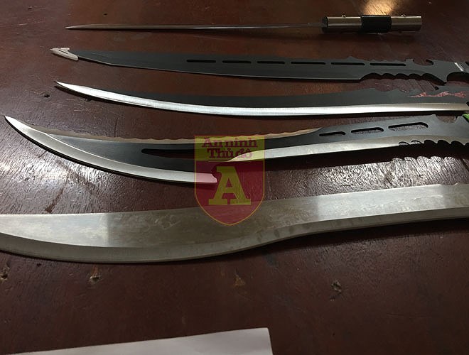 triet xoa dai ly chuyen ban vu khi cong cu ho tro tren mang xa hoi