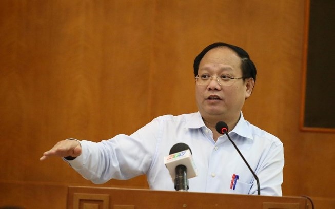 de nghi bo chinh tri xem xet thi hanh ki luat ong tat thanh cang