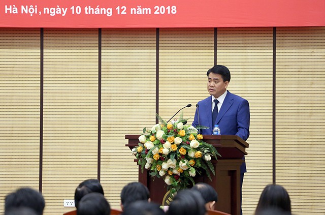 chu tich ha noi lan dau cong bo so tien chi de trong 1 trieu cay xanh