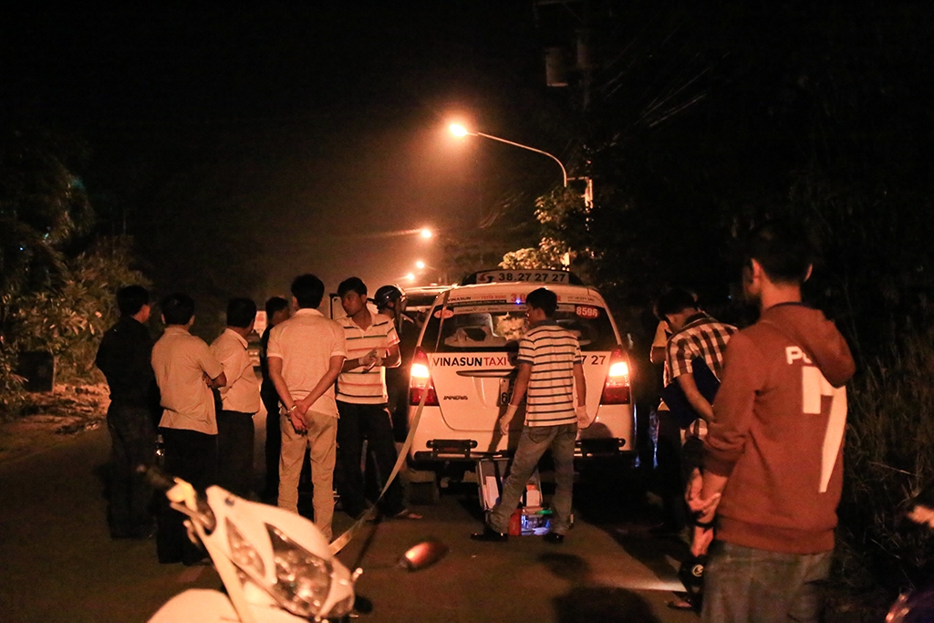 bat nong thanh nien 34 tuoi cuop taxi tao bao giua dem