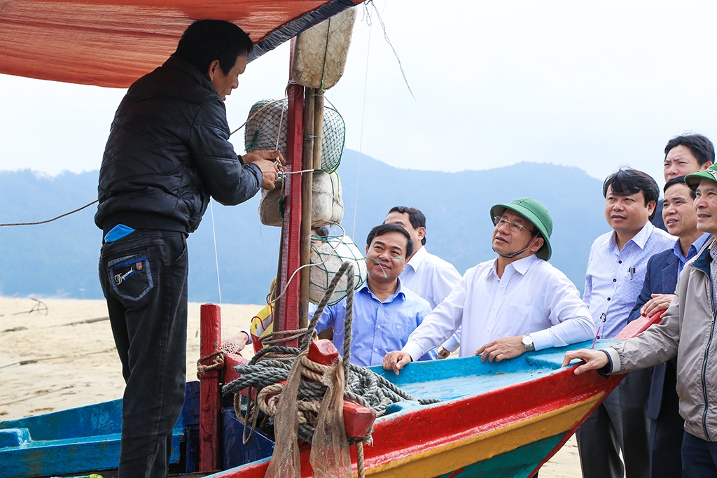 ha tinh bi thu tinh tham hoi ngu dan ngay tet