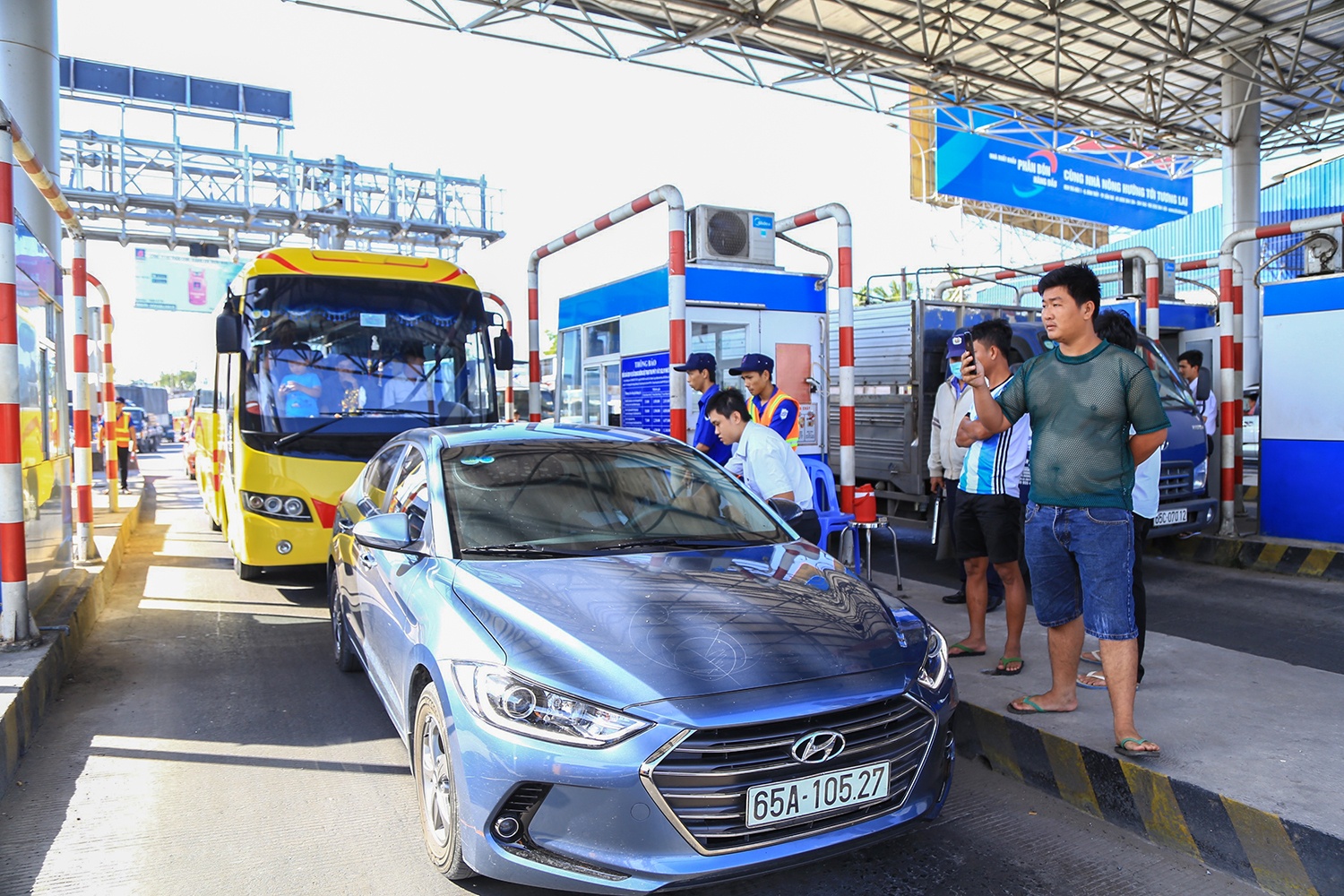 tram bot t1 quoc lo 91 bi lanh dao so gtvt doa lap bien ban vi ket xe nhung khong chiu xa tram